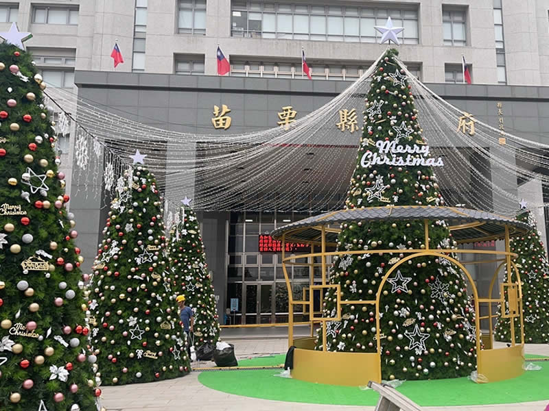 苗栗耶誕城大型活動金屬工程