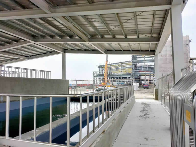 高雄港務局不銹鋼欄杆工程