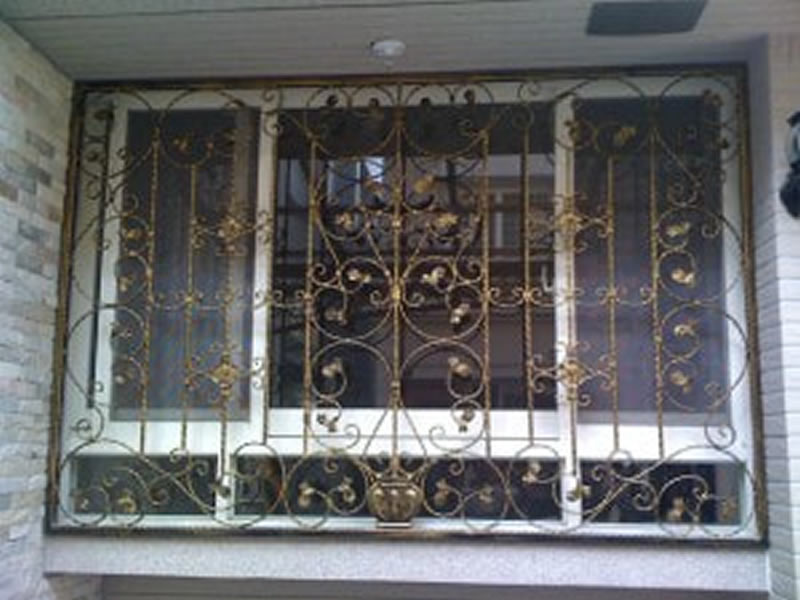 鍛造門窗