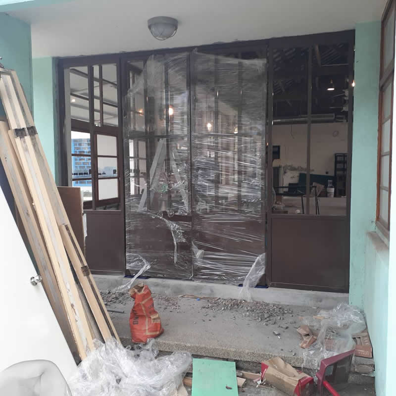 商業裝潢鐵件/店面大門